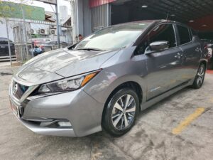 2022 Nissan Leaf Electric Vehicle 2.9M Brand New 24K KM Casa Maintained A/T